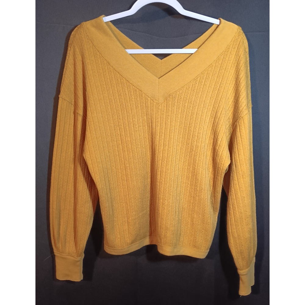 Buckle BKE Mustard Yellow V-Neck Pullover Sweater Women's XSmall Oversized Fit - Picture 3 of 5